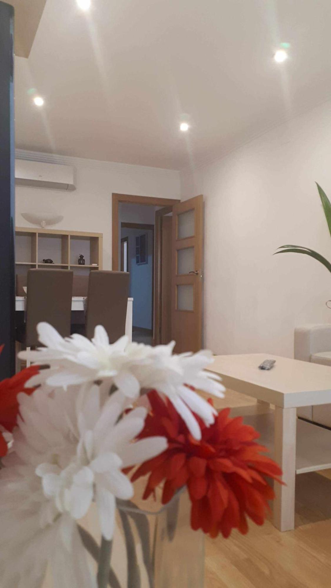 Laura House The Style Airport Bcn Apartman Viladecáns Kültér fotó