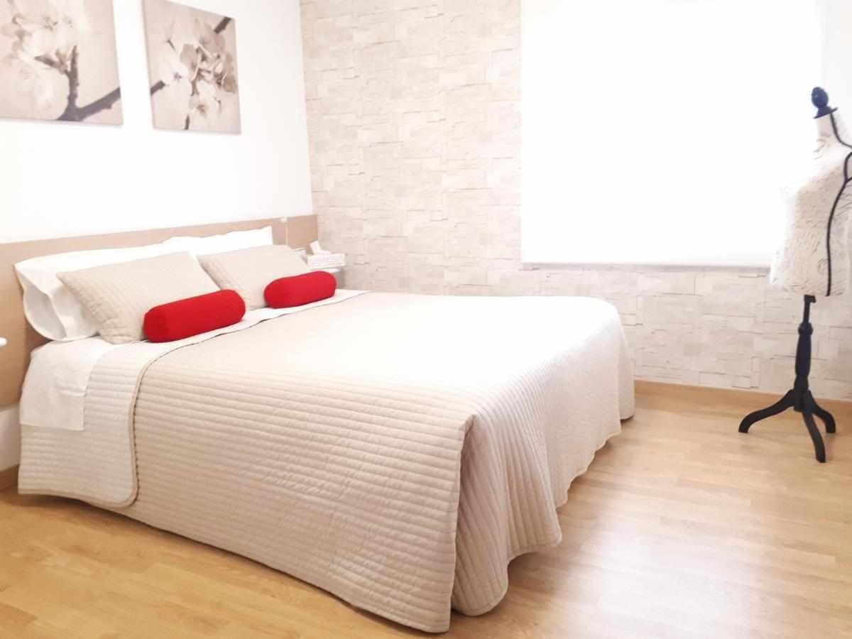Laura House The Style Airport Bcn Apartman Viladecáns Kültér fotó
